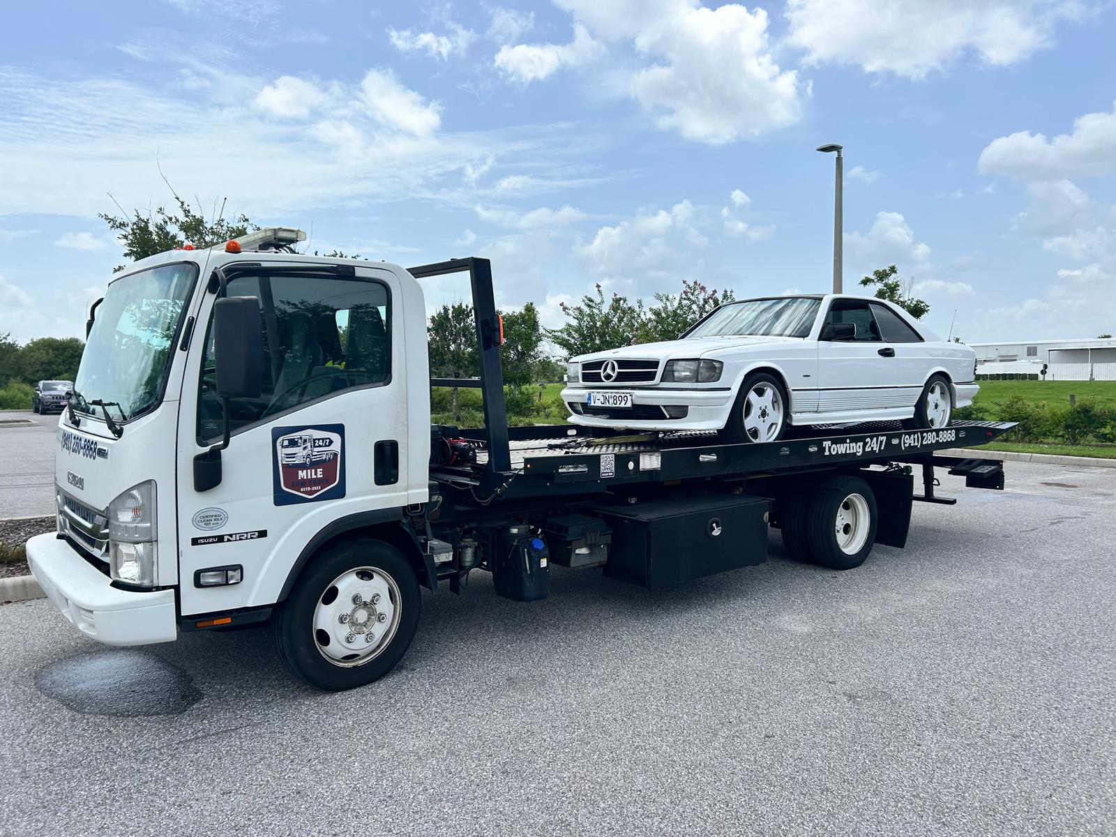 Classic or collector car on the Mile Towing Classic flatbed — photo 4 of 58