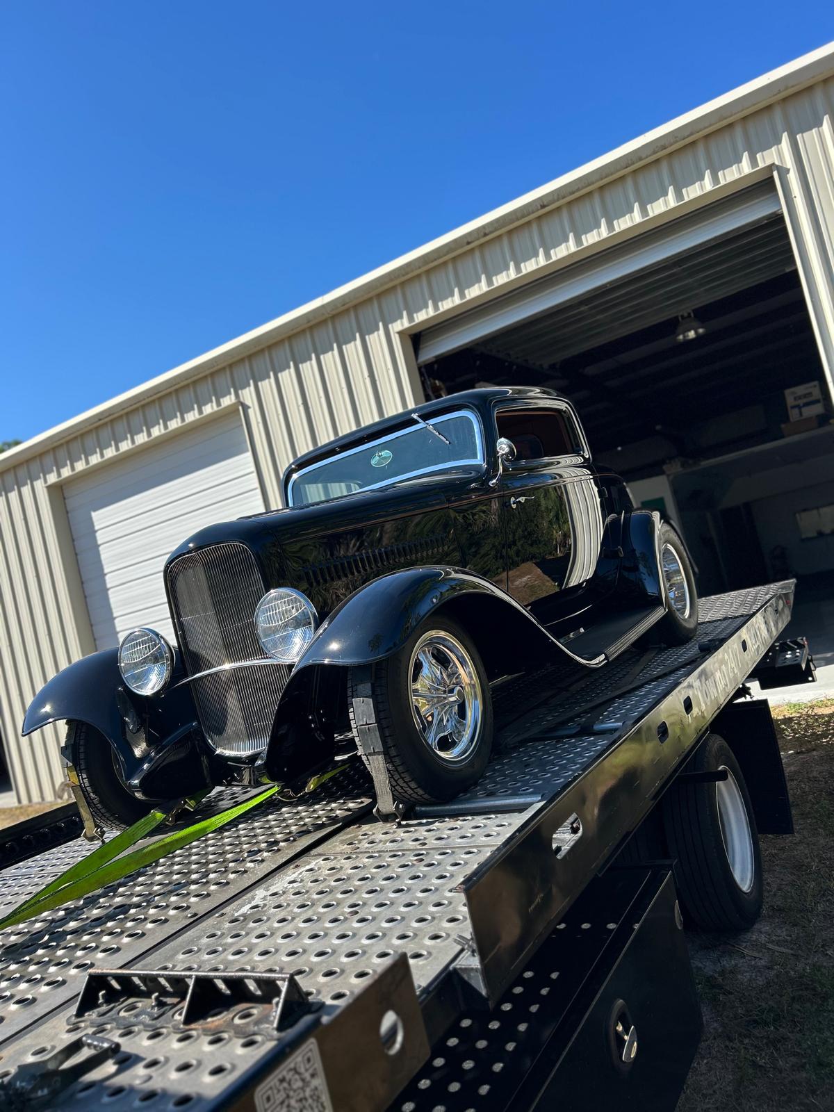 Classic or collector car on the Mile Towing Classic flatbed — photo 16 of 58