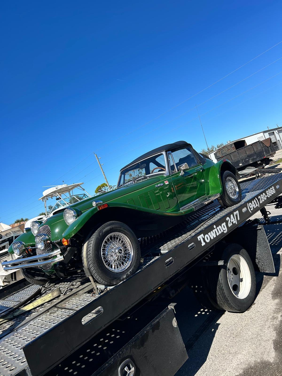 Classic or collector car on the Mile Towing Classic flatbed — photo 24 of 58