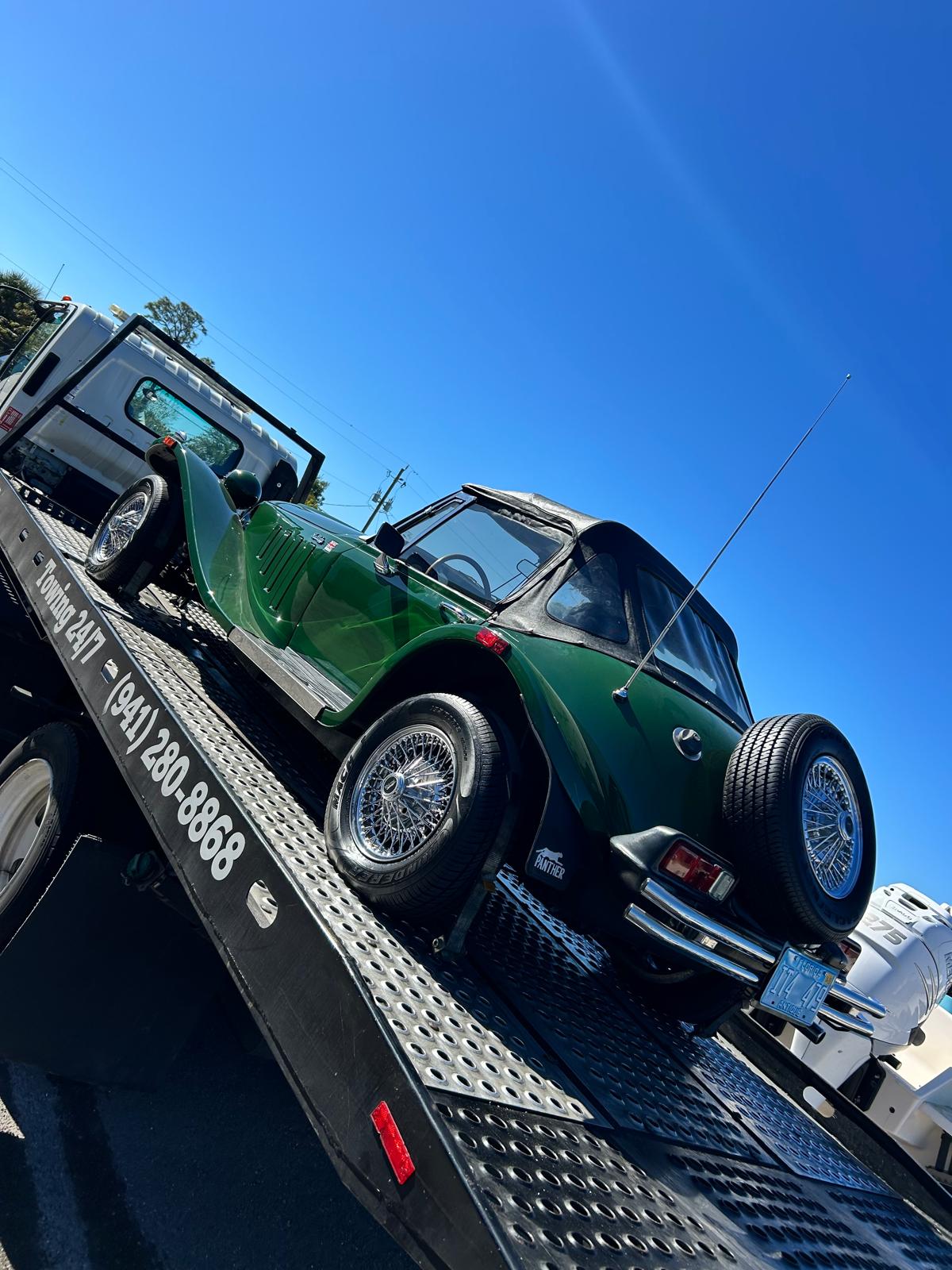 Classic or collector car on the Mile Towing Classic flatbed — photo 25 of 58