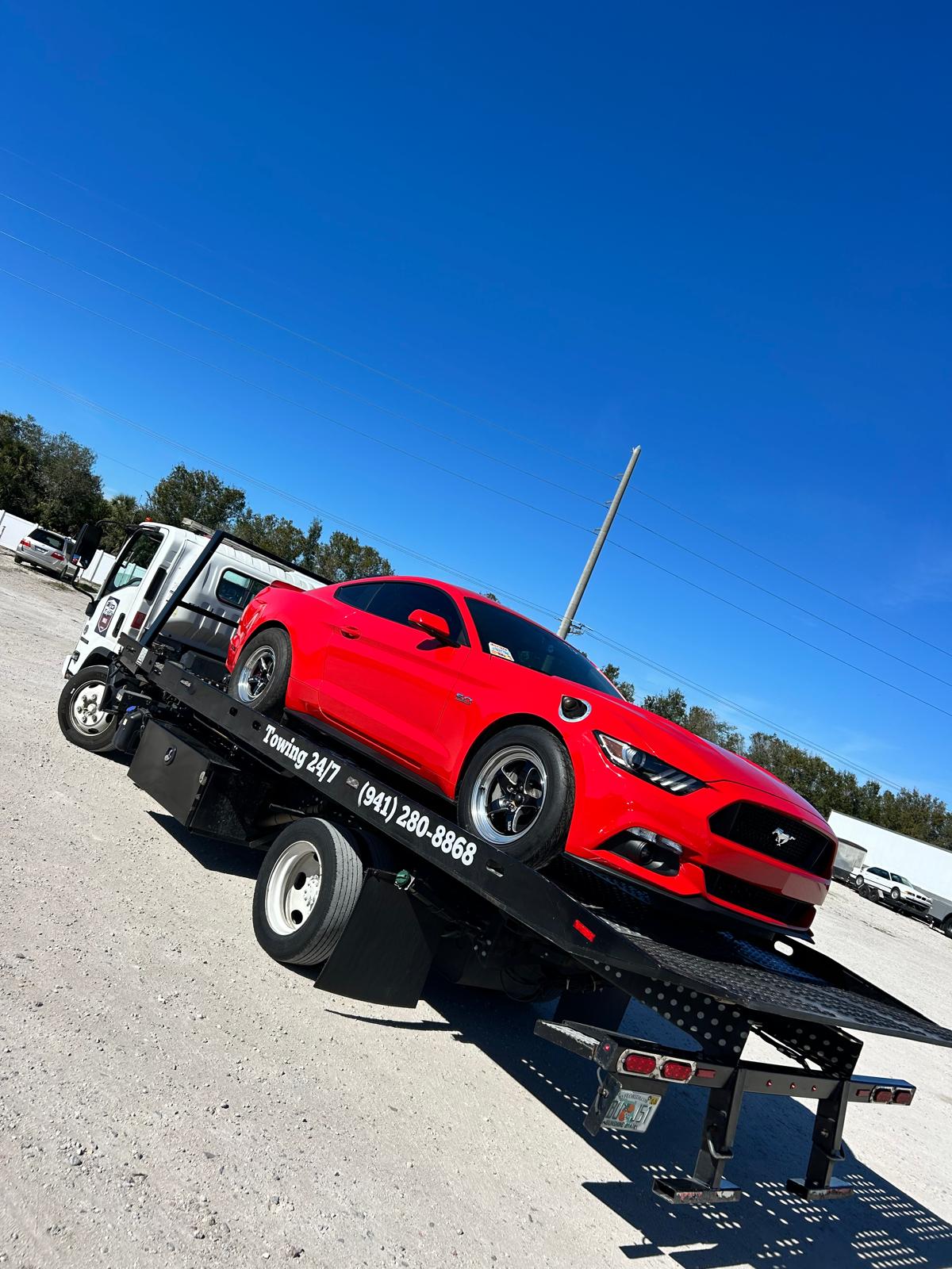 Classic or collector car on the Mile Towing Classic flatbed — photo 34 of 58